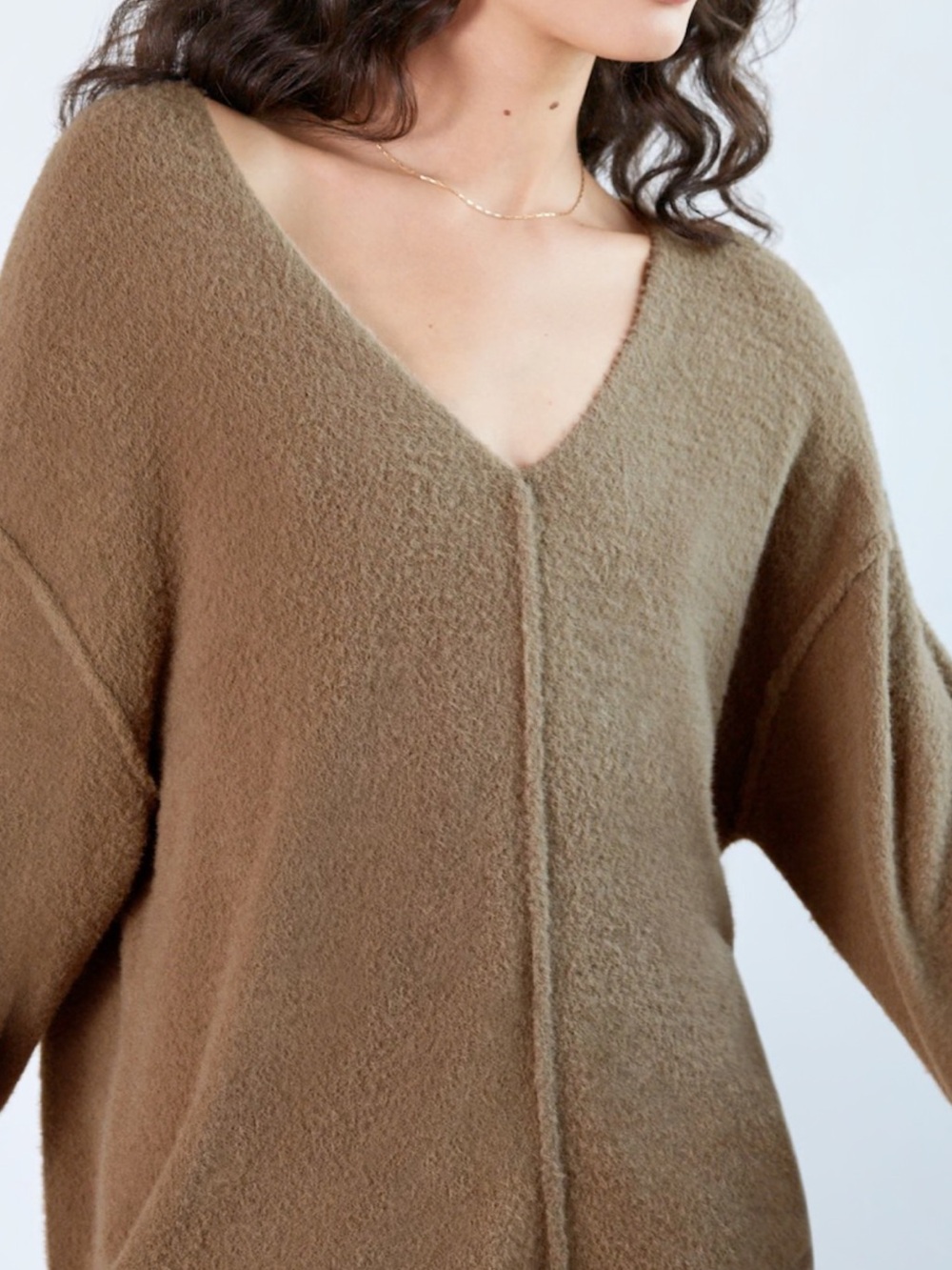 Wilfred Free Hush Knit V-Neck Sweater – Size M